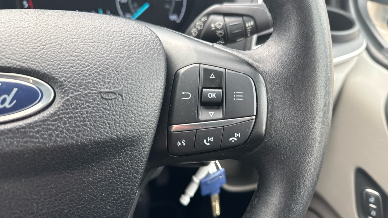 Ford Tourneo Custom Transit Custom Tourneo L2 Diesel Fwd 2.0 EcoBlue 150ps Low Roof 8 Seater Titanium